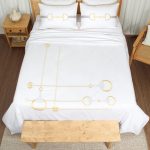 ست کاور لحاف بزرگسال گلدوزی دو نفره شش تکه بروجرد طرح راشا رنگ سفید