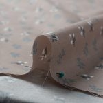 پارچه ملحفه ای پنبه پلی استر ویسکوز بروجرد عرض 245 طرح شایا زیره رنگ 04 - Image 2